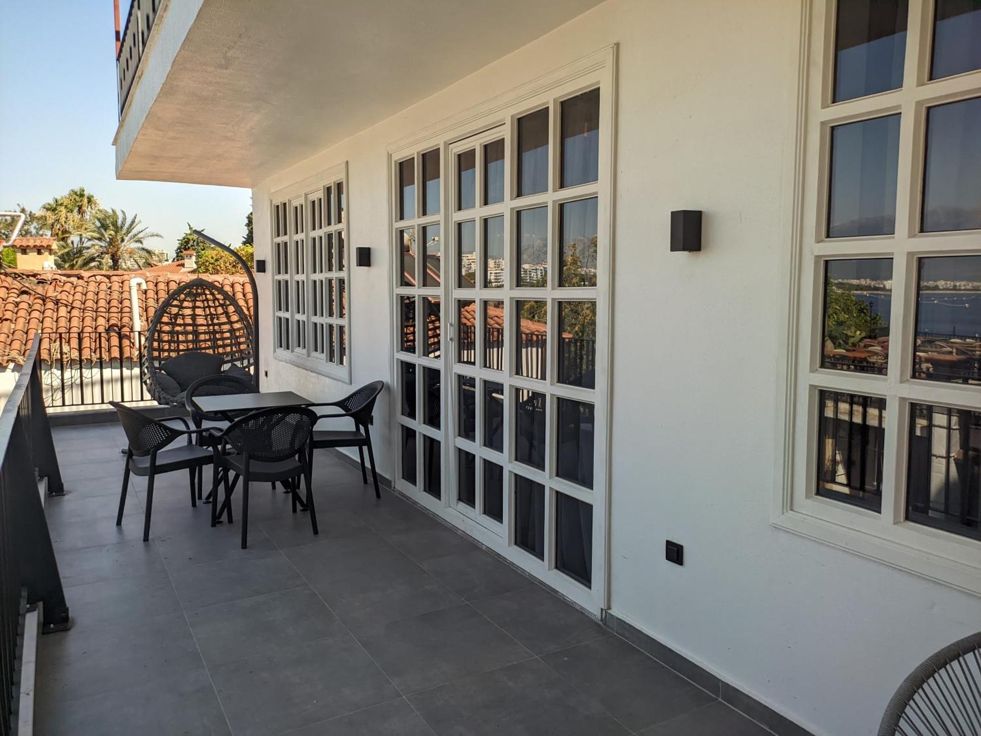 Royal Hayat Hotel Old Town Antalya Extérieur photo